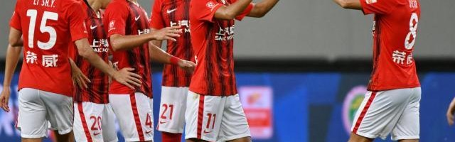 v体育官网-【中超综述】黑马亚泰逆转紧追海港 山东队独自领跑