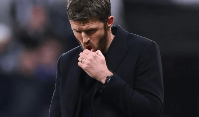 v体育app-不敌埃弗顿/纽卡，曼联本季英超两次长时间11打10后输球