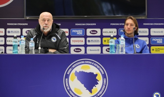 波黑主帅：客战塞浦路斯可排出最强阵容，全队备战状态非常好