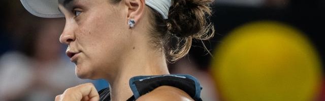 v体育官网-世界第一巴蒂无预警又退役 短暂职业生涯堪称神奇